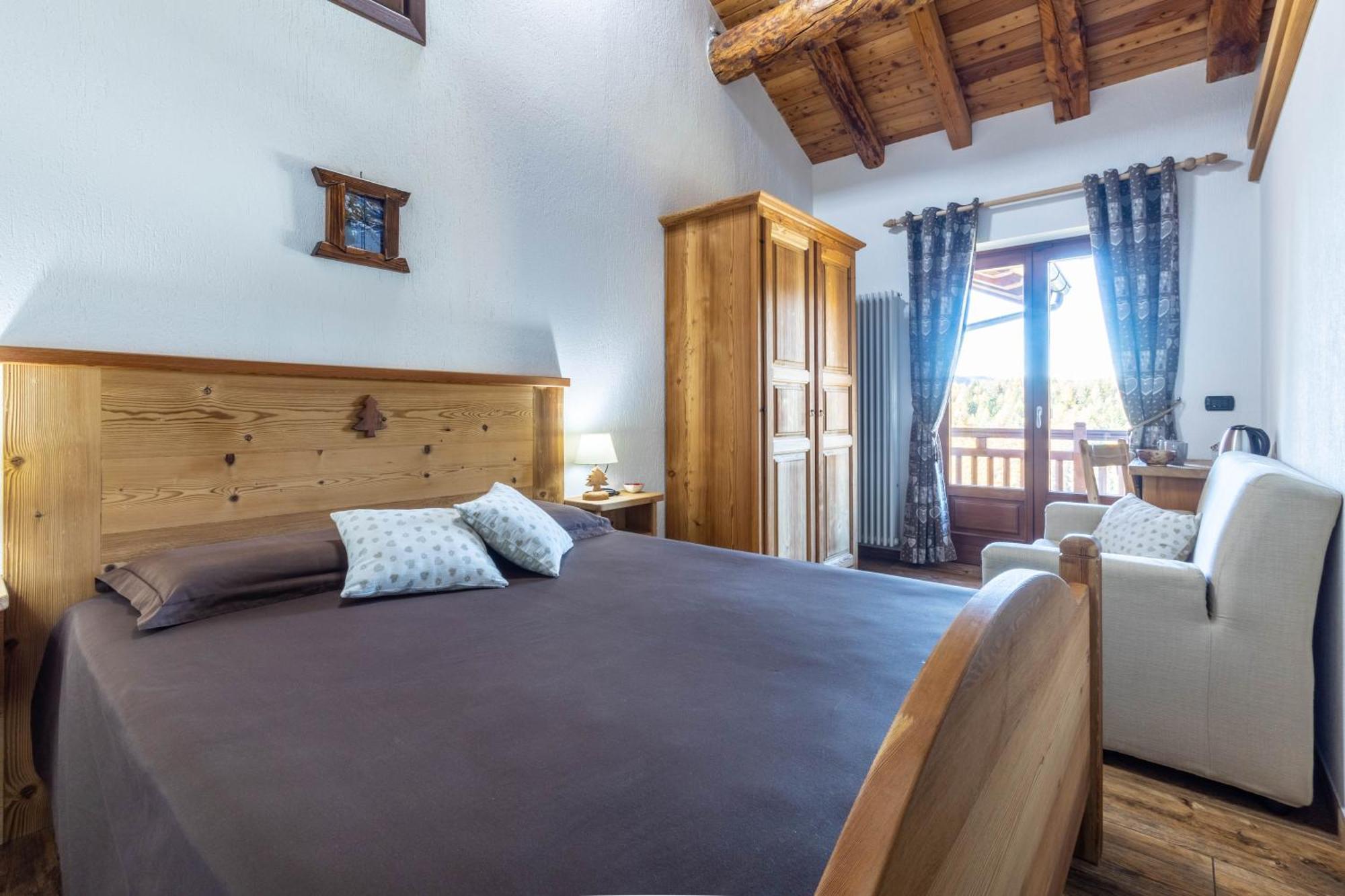 Le Coin Des Melezes - Nature & Trek - Camere In Baita Di Montagna Брюссон Экстерьер фото