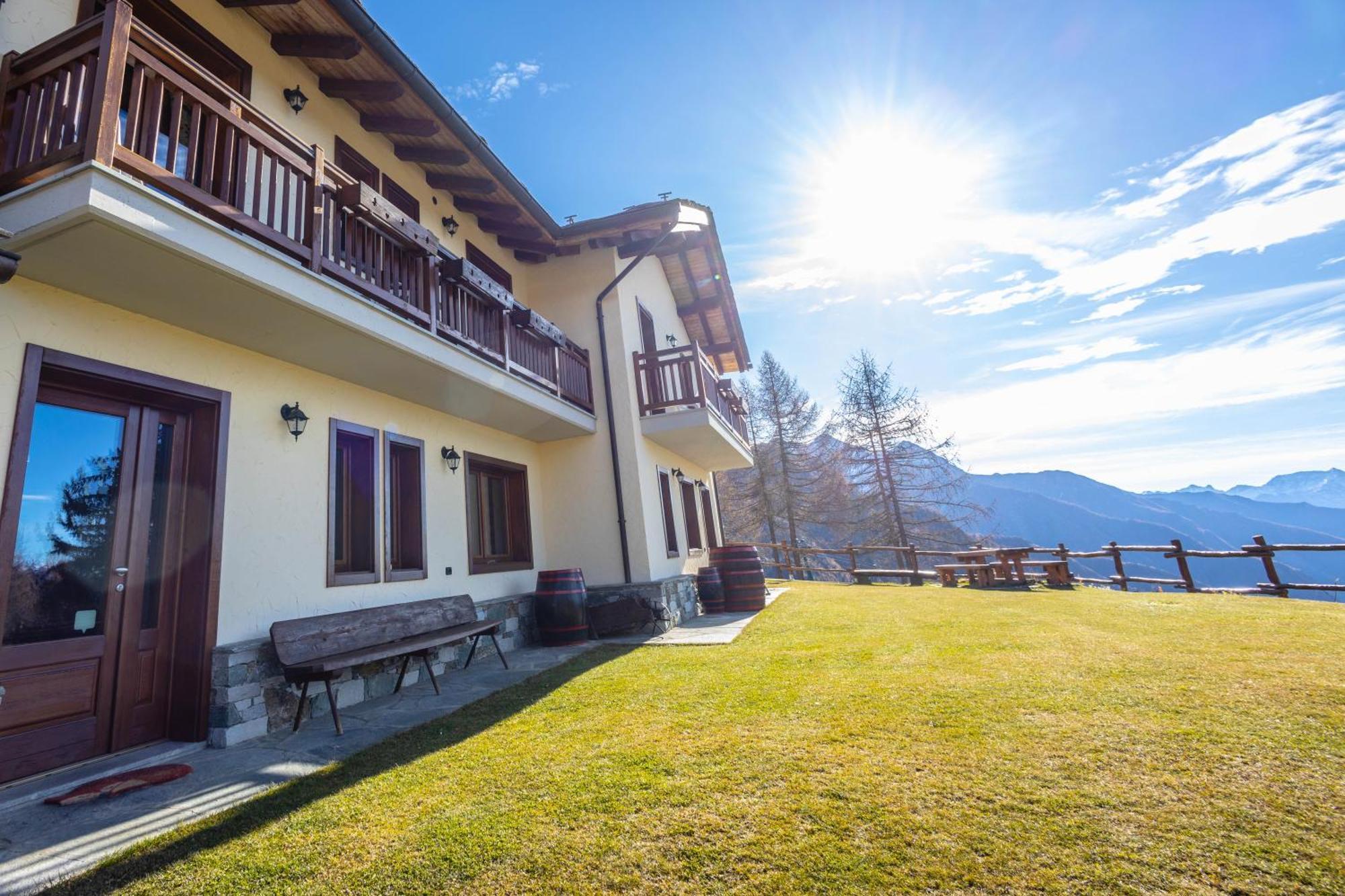 Le Coin Des Melezes - Nature & Trek - Camere In Baita Di Montagna Брюссон Экстерьер фото